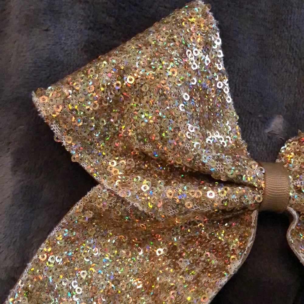 cheer bow - Picture 2 of 3